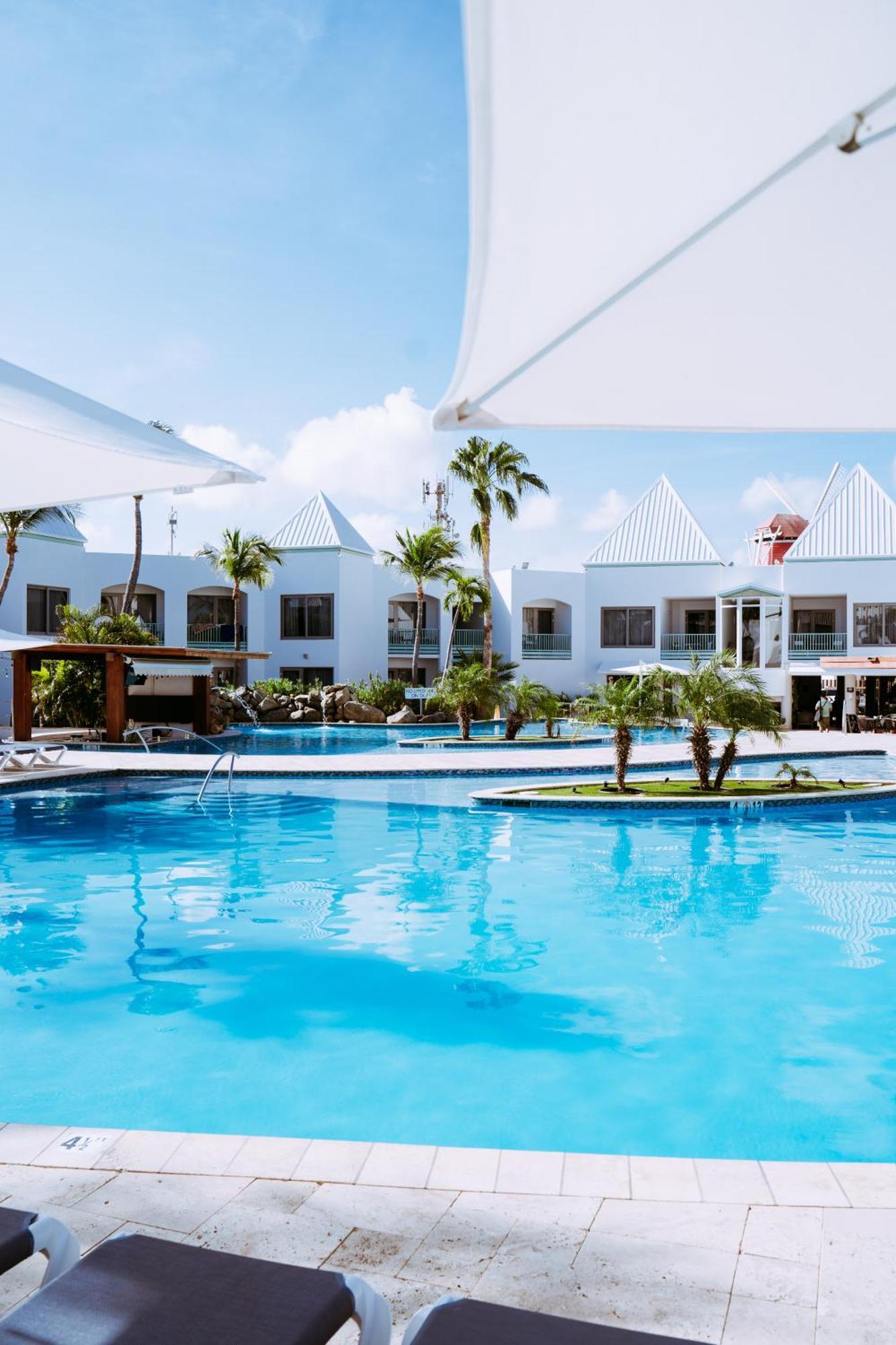 The Mill Resort And Suites Palm Beach Exterior photo
